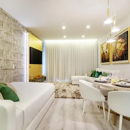 Apartment Ocean View Luxury & Terrace Estoril, Cascias